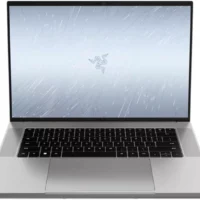 RAZER Blade 16 RZ09-0510SEM4-R3E1