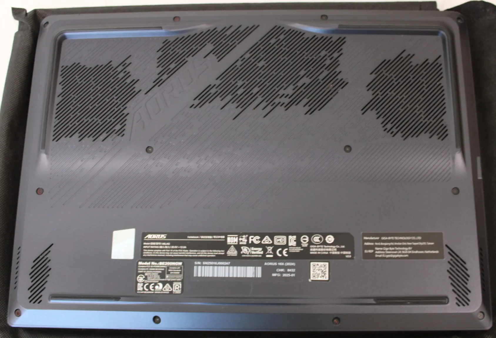SALE OUT. Gigabyte AORUS 16X 9SG-43EEC94SH 16″ QHD i7-13650HX/16GB/1TB/RTX 4070/Win11 Home/ENG kbd/2Y Warranty | Gigabyte AORUS 16X 9SG-43EEC94SH | Gray | 16 ” | WQXGA | 2560 x 1600 pixels | Intel Core i7 | i7-13650HX | 16 GB | DDR5 | Solid-state drive capacity 1000 GB | NVIDIA GeForce RTX 4070 | GDDR6 | 8 GB | Windows 11 Home | 802.11be | Bluetooth version 5.4 | Keyboard language English | Keyboard backlit | Warranty 20 month(s) | REFURBISHED, SCRATCHED thumbnail 3
